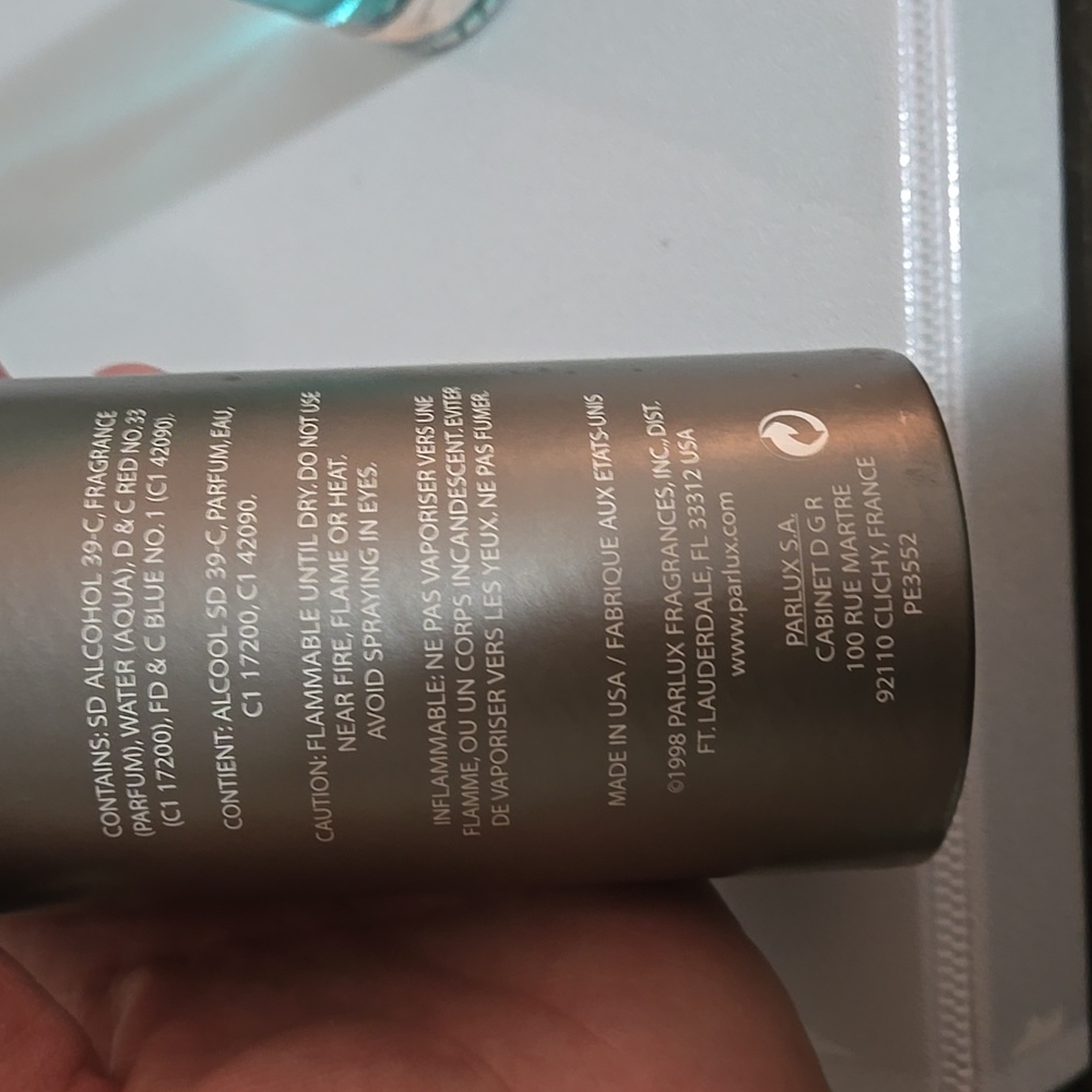 Perry Ellis 360° - Picture 3 of 4